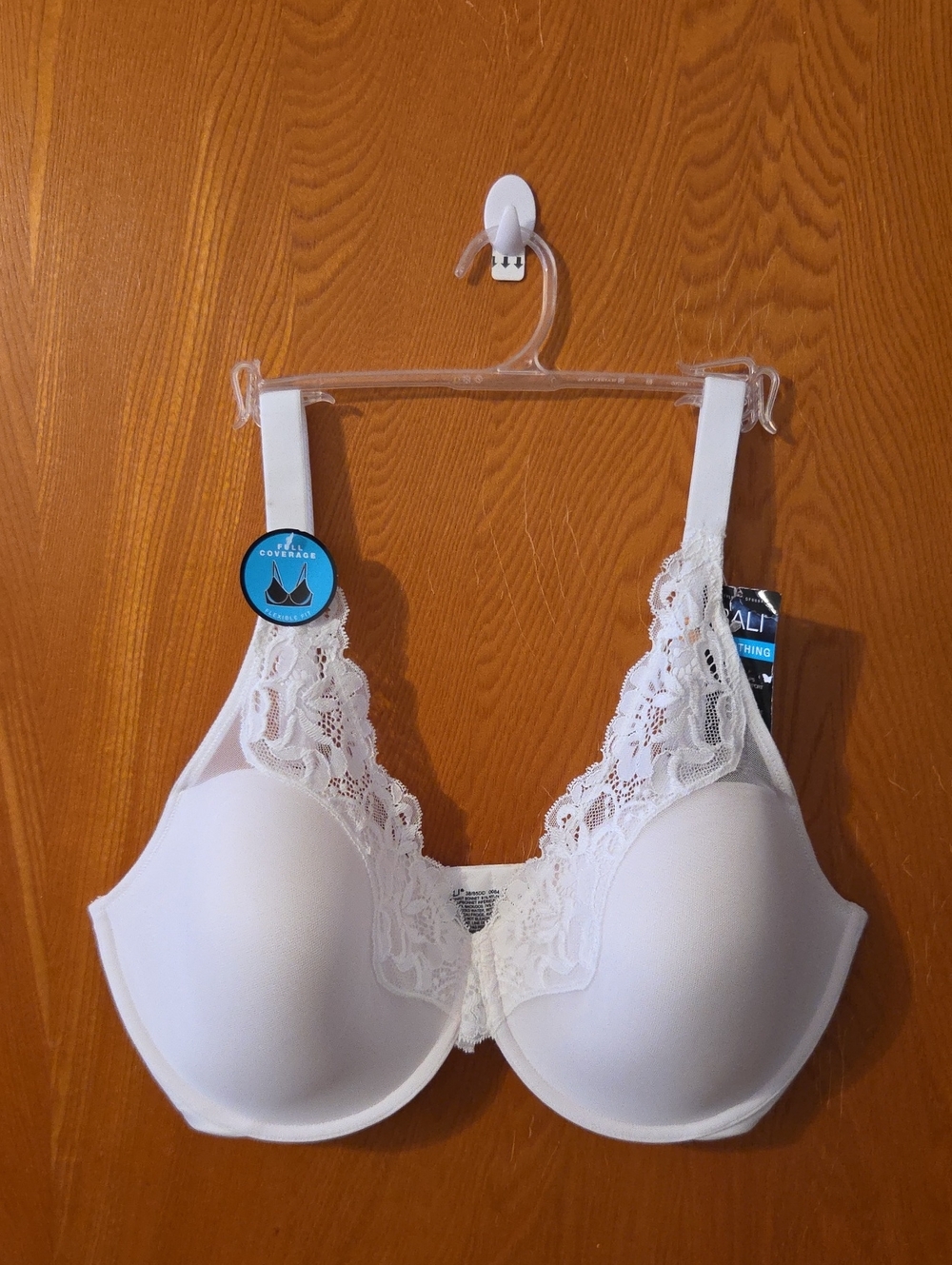 NWT "Bali" Smoothing Underwire Bra Woman's Size 38DD